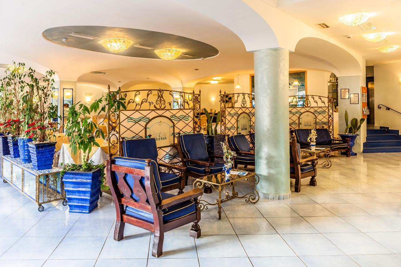 איסקיה Aragona Palace Hotel & Spa מראה חיצוני תמונה